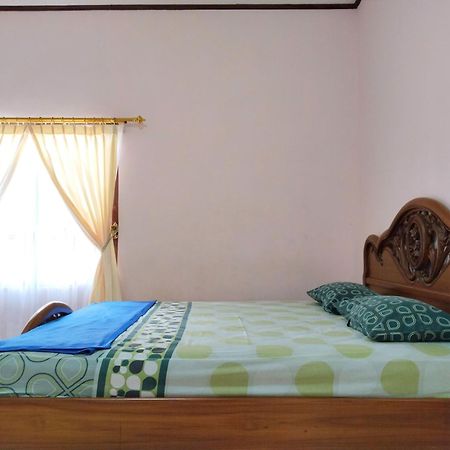 Villa Yustisia Curug 7 Cilember Cisarua Bagian luar foto