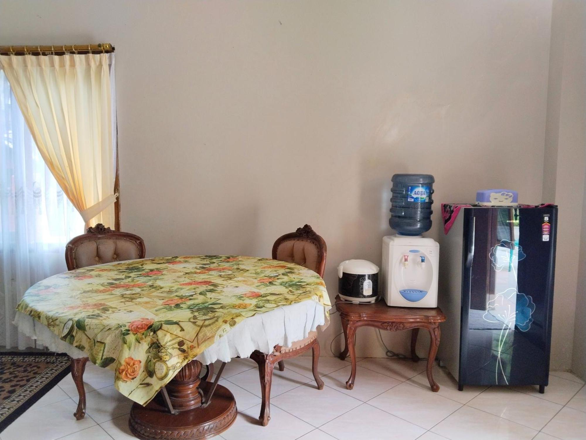 Villa Yustisia Curug 7 Cilember Cisarua Bagian luar foto
