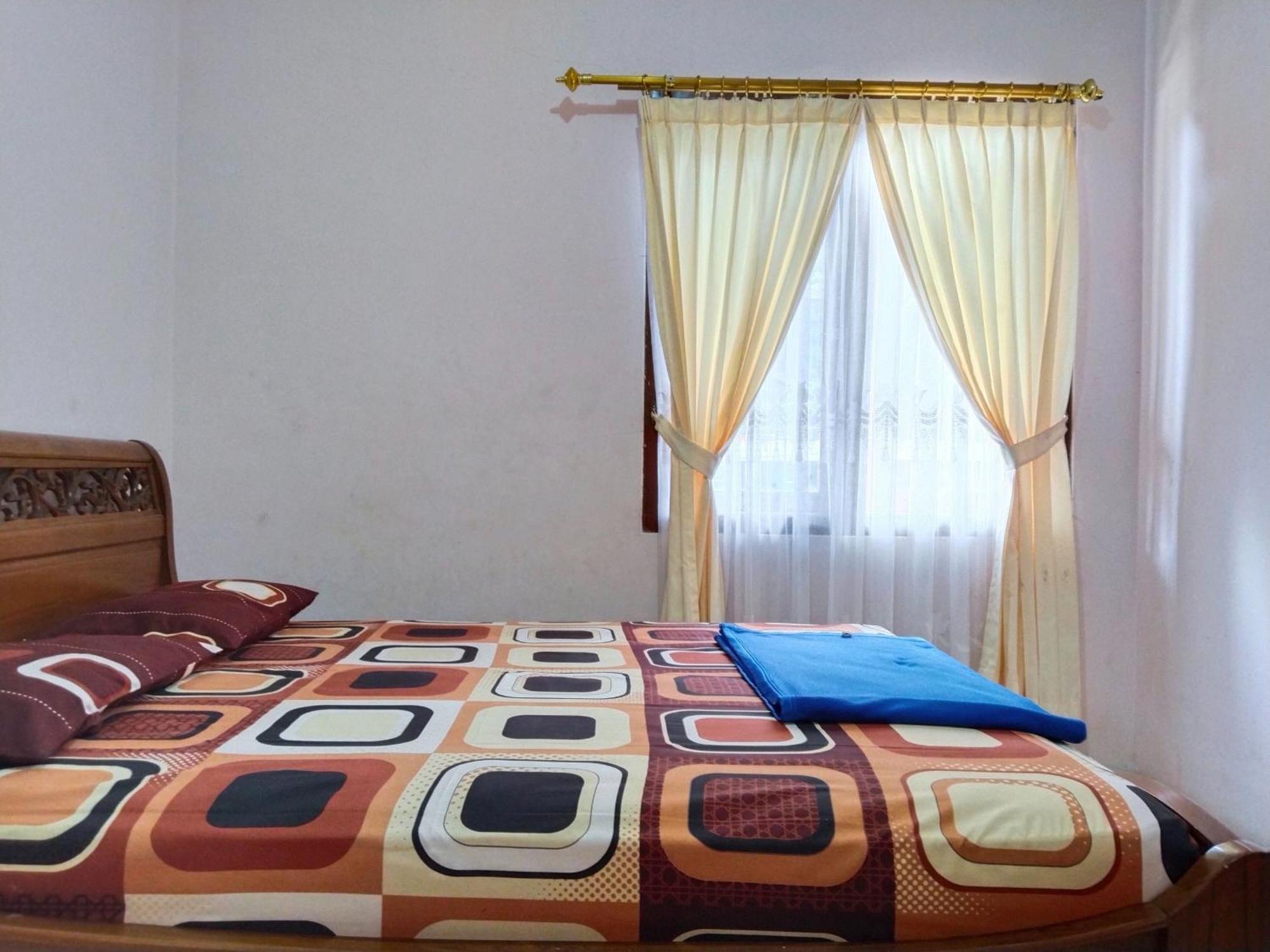 Villa Yustisia Curug 7 Cilember Cisarua Bagian luar foto