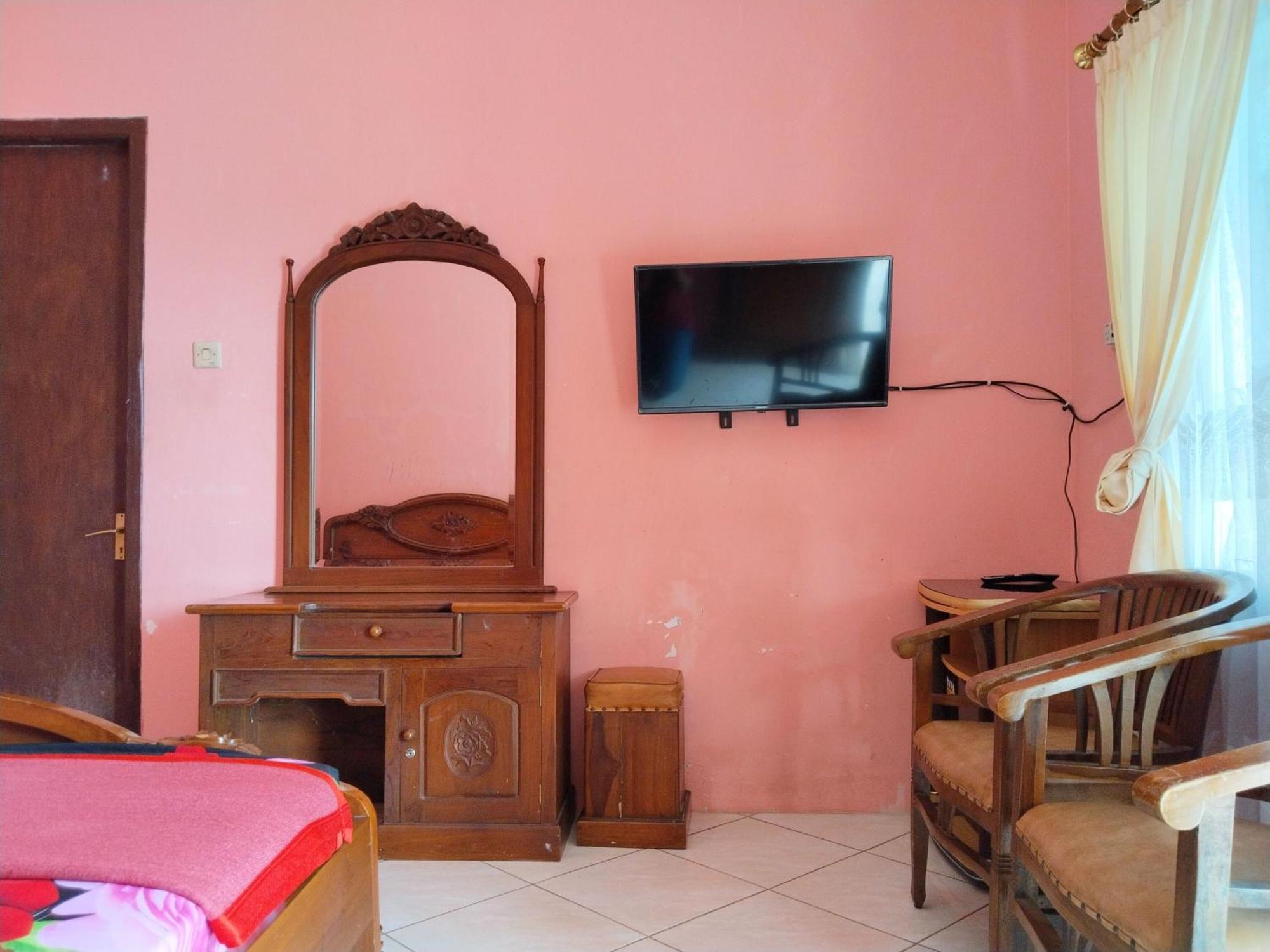 Villa Yustisia Curug 7 Cilember Cisarua Bagian luar foto
