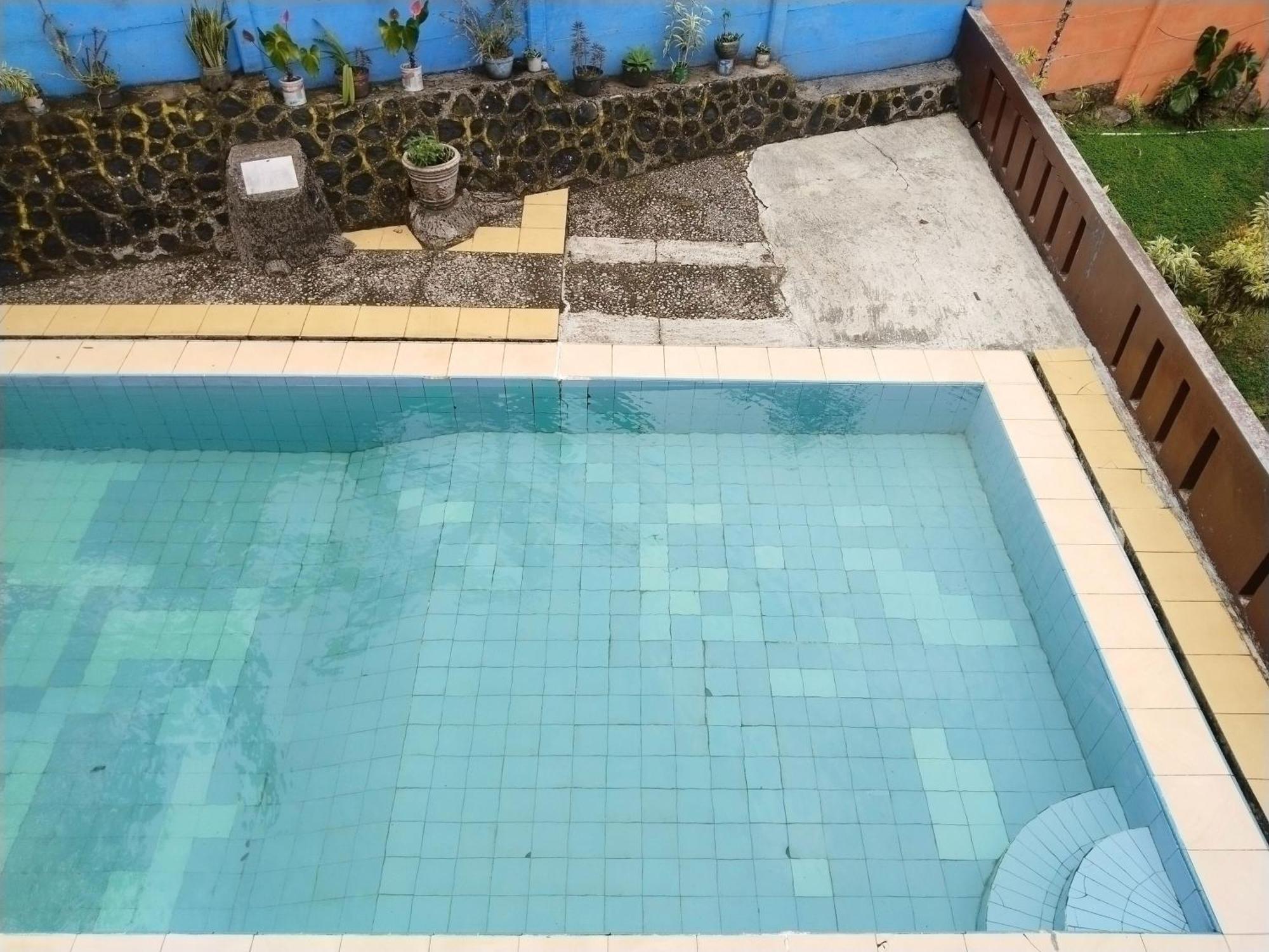 Villa Yustisia Curug 7 Cilember Cisarua Bagian luar foto